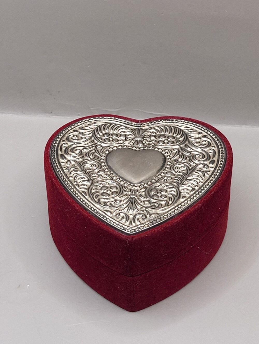 Vintage Godinger Heart Jewelry Trinket Box Red Velvet Silverplate Lid 4"